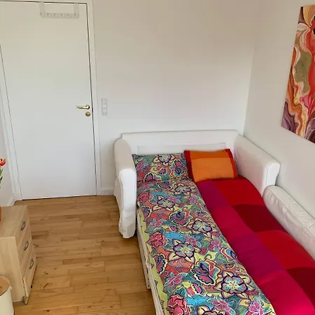 Villa Spacious Quiet Near *